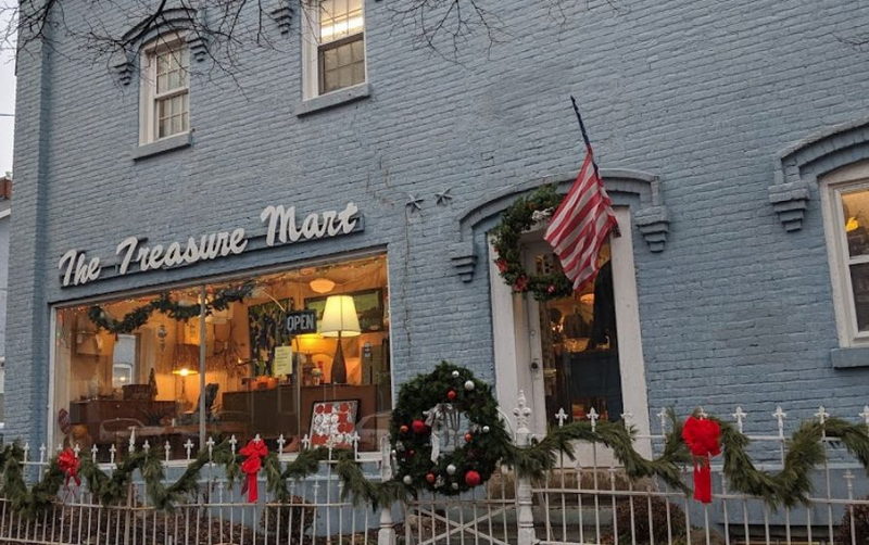 Treasure Mart - Street View (newer photo)